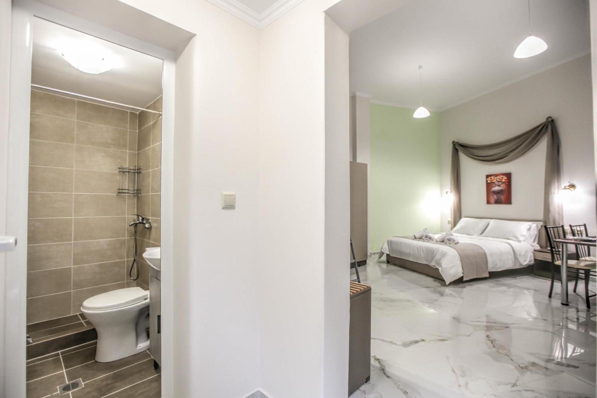 Del Sol #2 Meteora Luxurious Family Suites Kalampáka Buitenkant foto
